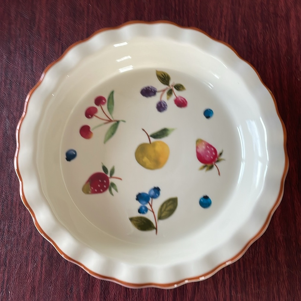 Longaberger Pottery Fruit Medley Pie Plate